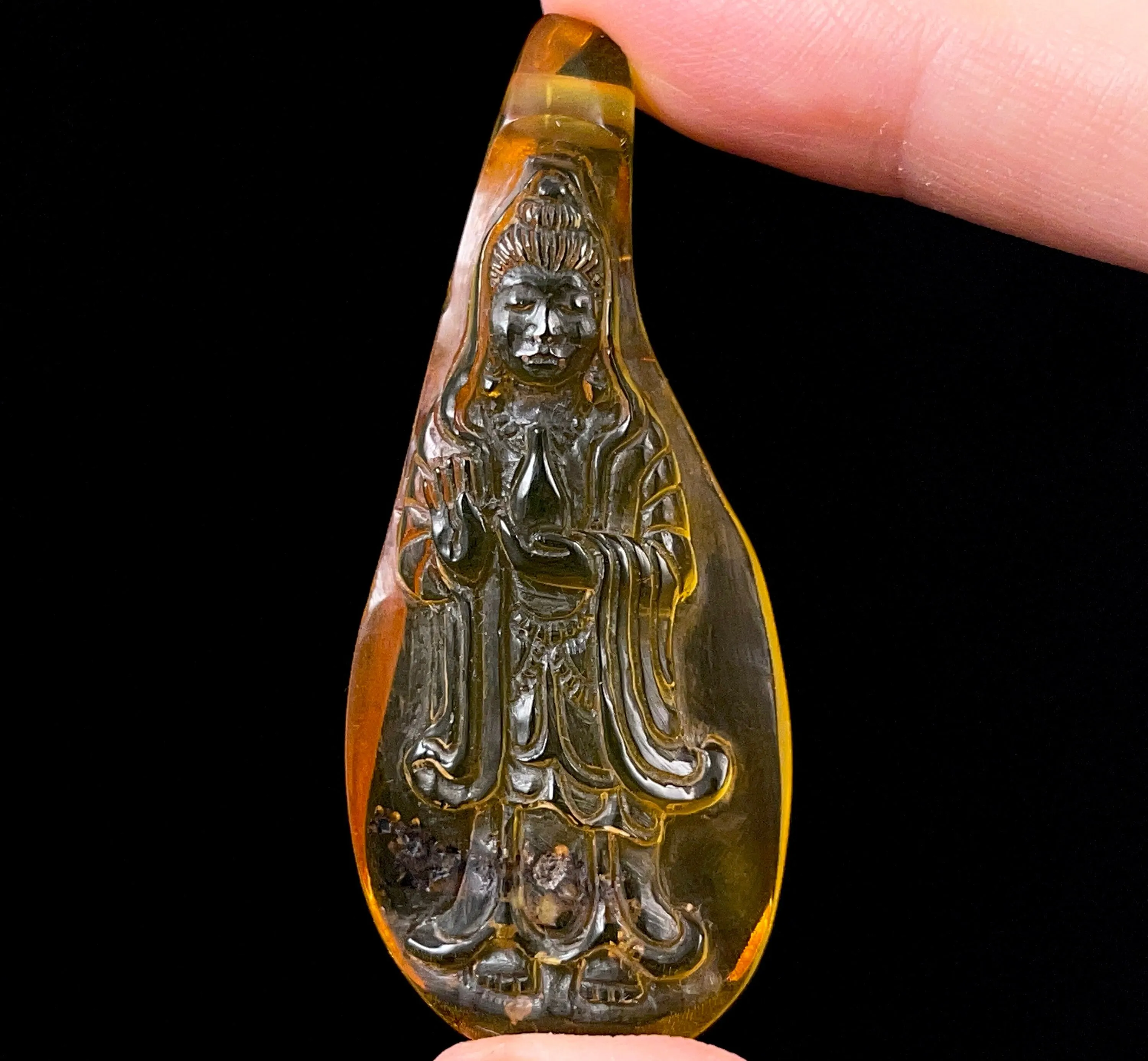 AMBER Crystal Kuan Yin - Crystal Carving, Housewarming Gift, Home Decor, Healing Crystals and Stones, 52673