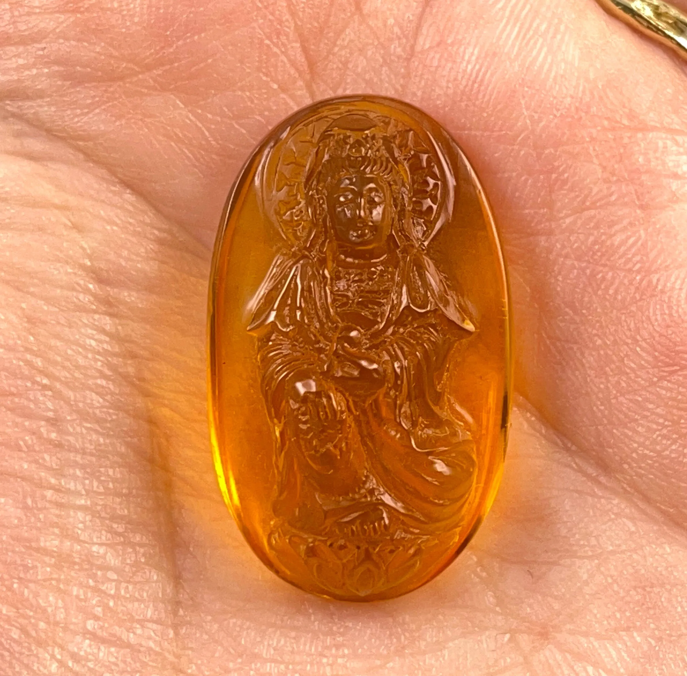 AMBER Crystal Kuan Yin - Crystal Carving, Housewarming Gift, Home Decor, Healing Crystals and Stones, 52686