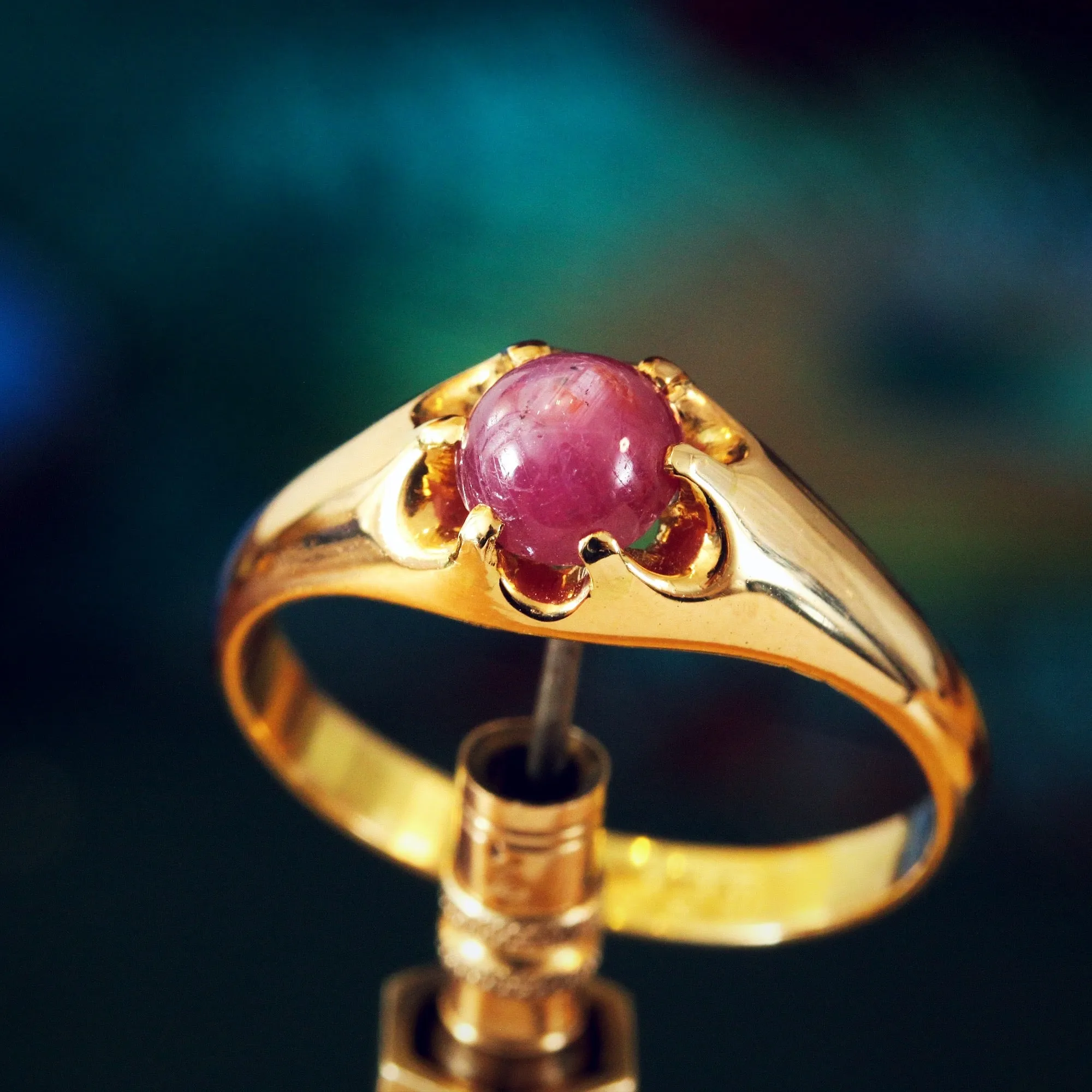 Antique Date 1915 Star Ruby Ring