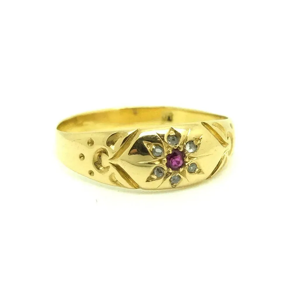 Antique Victorian (1837-1901) Diamond & Ruby 18ct Yellow Gold Ring (Size: T)