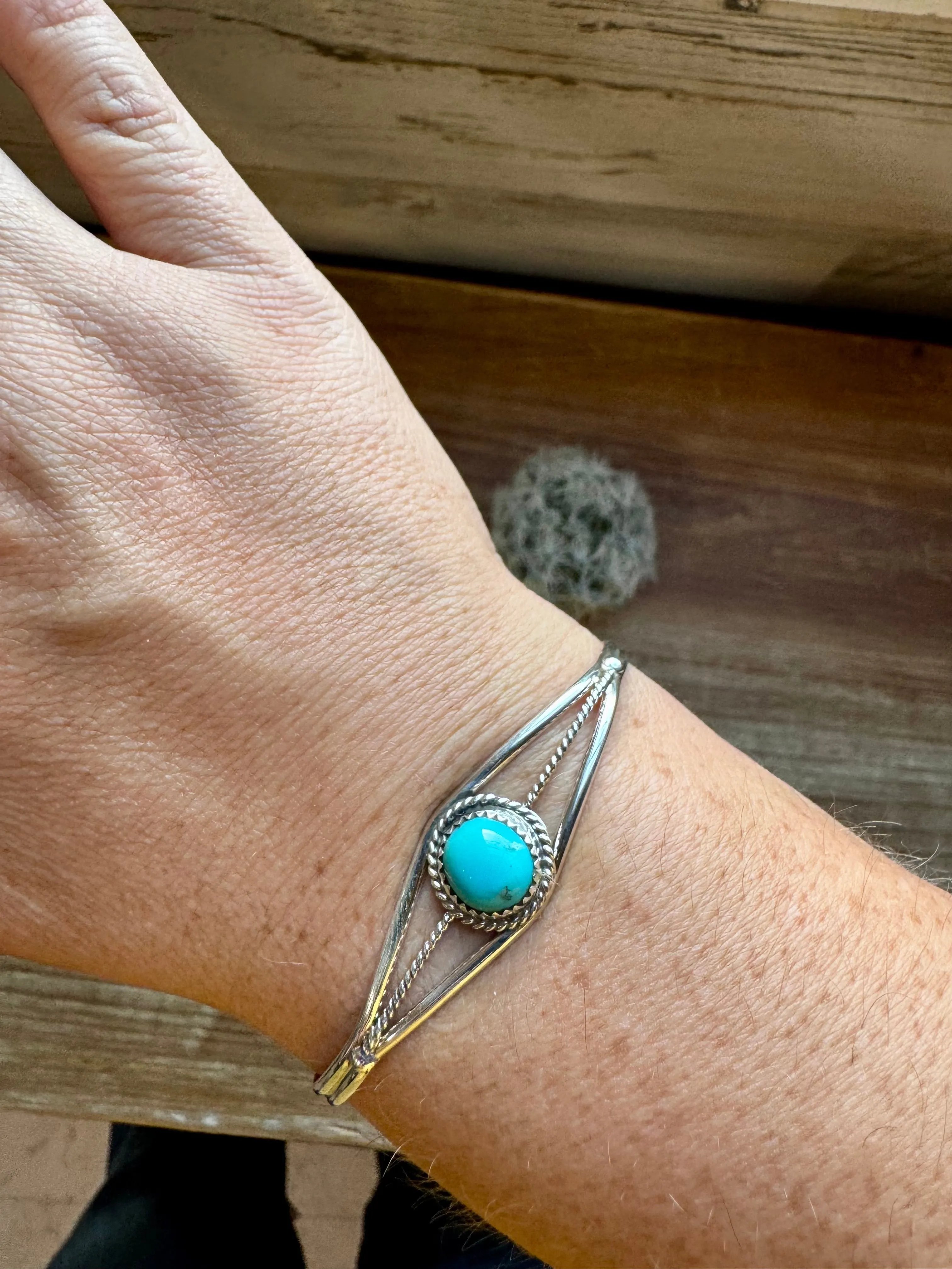 Cuff - Sterling silver Bracelet with Kingman turquoise