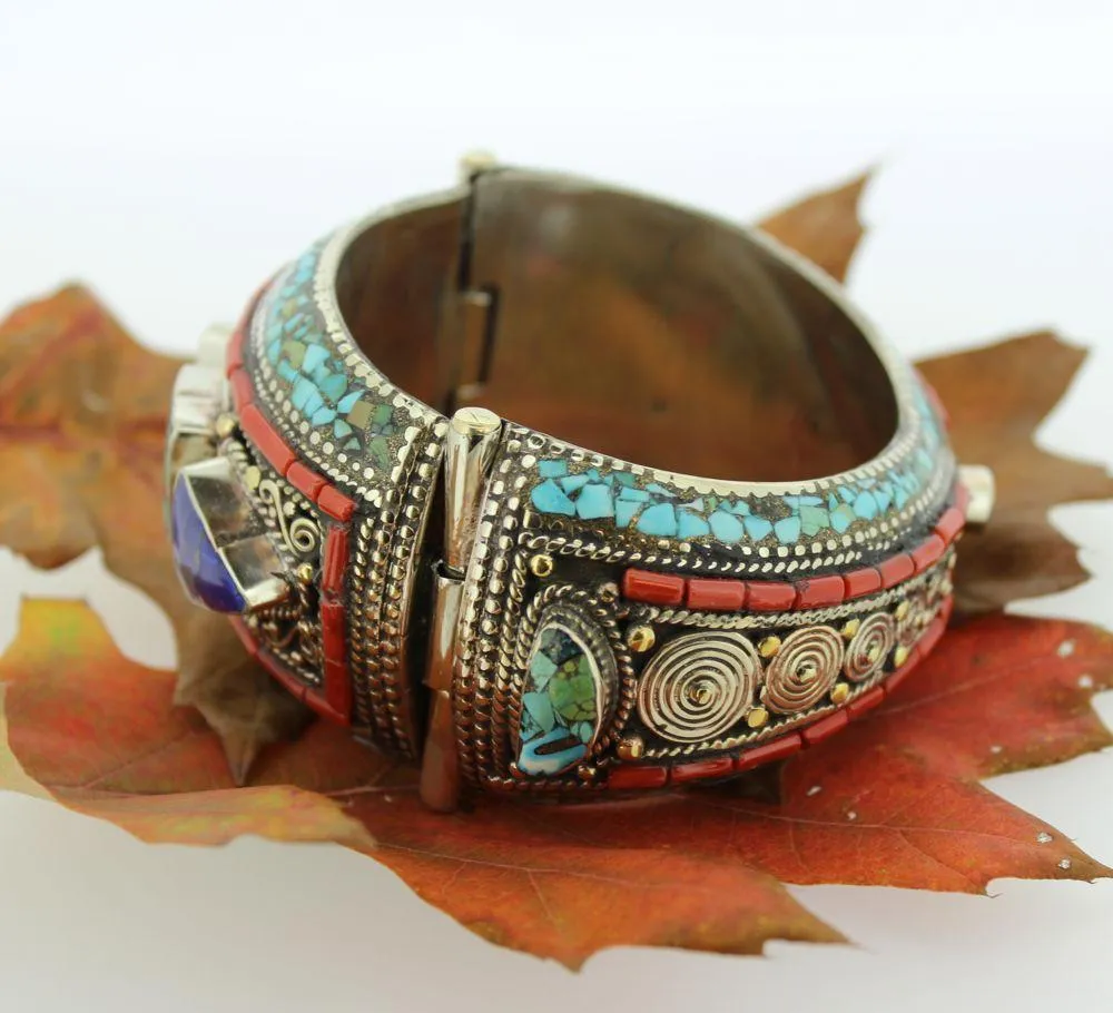 Traditional Tibetan Lapis and Turquoise Bracelet