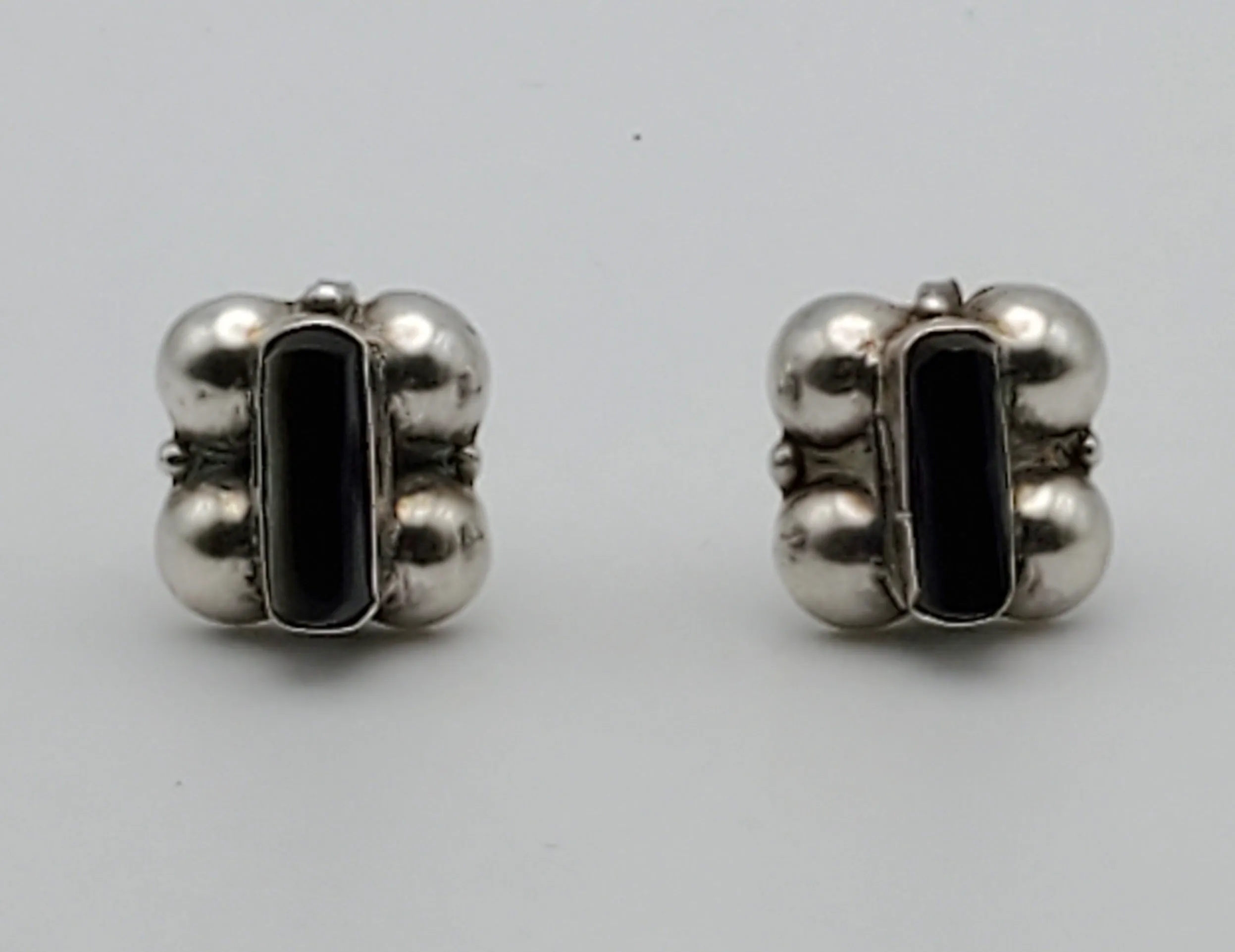 Vintage Handmade Sterling Silver Black Onyx Screw Back Earrings